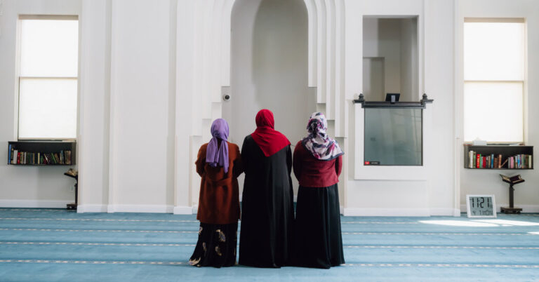 Texas Muslims Want to Build Homes and a Mosque. Gov. Greg Abbott Says No.