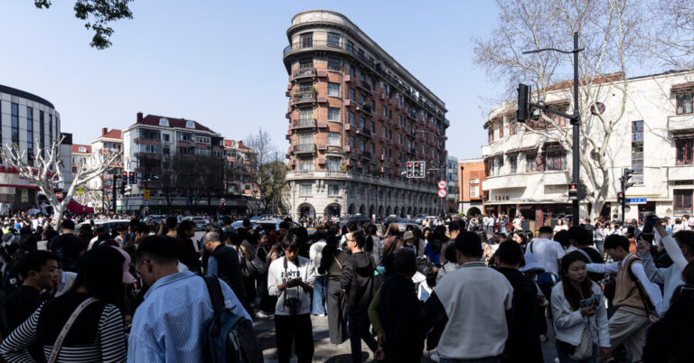 A U.S.-China Trade War With Students and Tourists as Potential Pawns