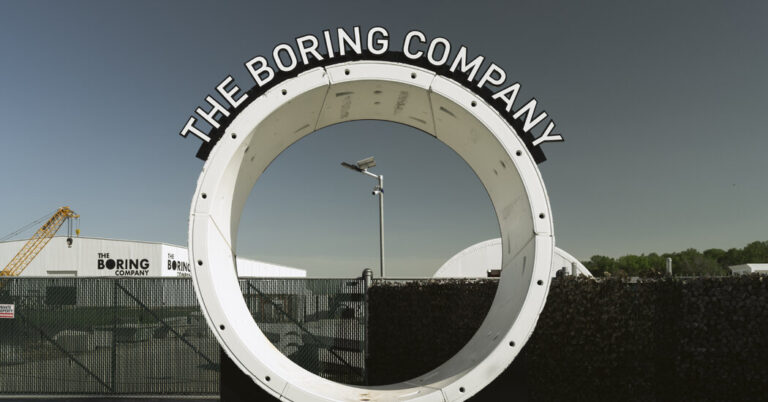 Elon Musk’s Boring Company Is in Talks With Government Over Amtrak Project