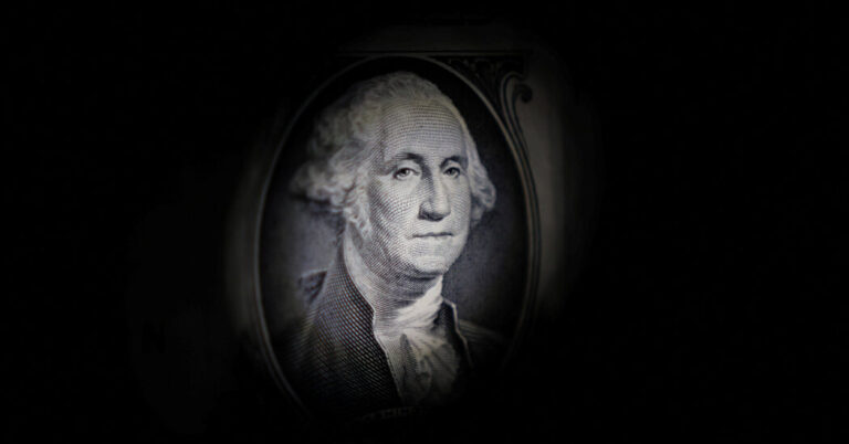 U.S. Dollar Falls. The Euro Could Step Up as Reserve Currency