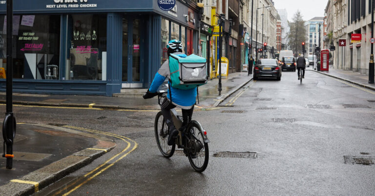 DoorDash Agrees to Buy Deliveroo in $3.9 Billion Deal