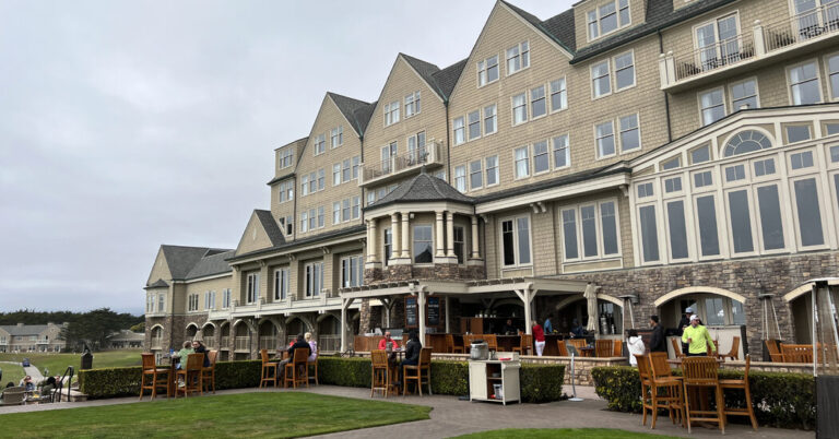 After Criticism, Harris’s $900 Million Group Tries to Lay Out a Future