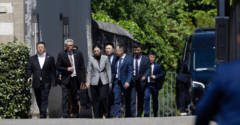 U.S. and China Will Meet for Second Day of Trade Talks