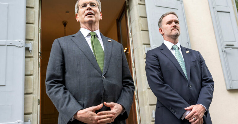 Asia Stocks Rise on Hope for Lower Tariffs After U.S.-China Talks