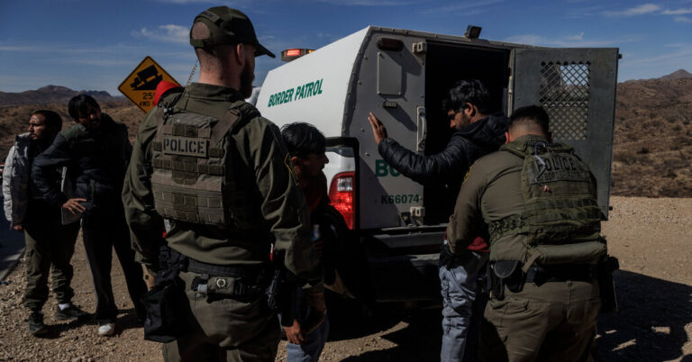 Trump Calls for 20,000 Extra Officers to Help With Deportation Efforts