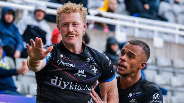 Castleford 8 – 32 Wakefield