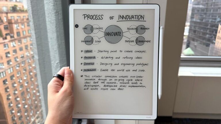 Kindle Scribe Colorsoft hands-on: Vivid and responsive