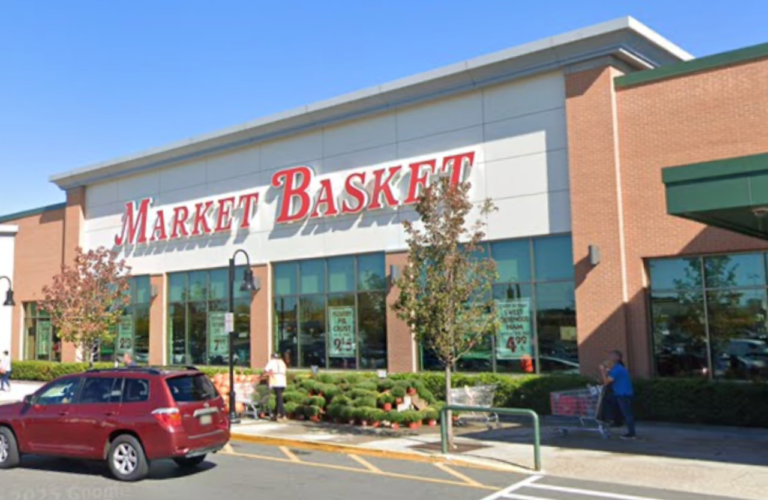 Market Basket board fires CEO, months after placing him on leave