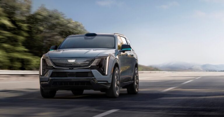 GM will remove CarPlay and Android Auto from more cars