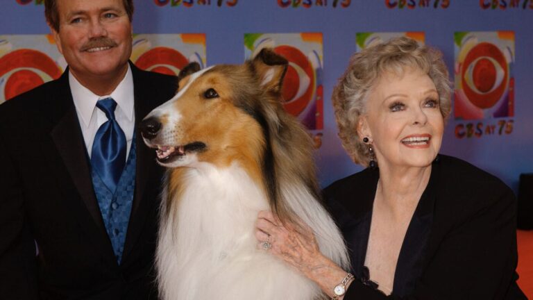 June Lockhart, who portrayed the mother in ‘Lassie,’ dies : NPR
