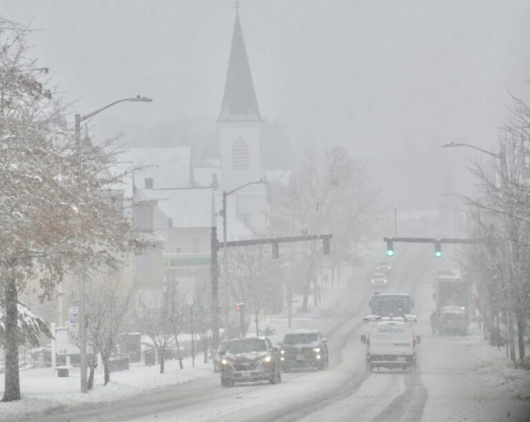 Mass. weather: Freezing fog rolling in across state