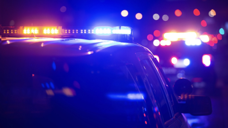 Springfield PD crisis negotiation unit, SWAT outside home after family’s report