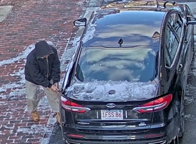 Man charged with slashing Springfield mayor’s tires has case dismissed