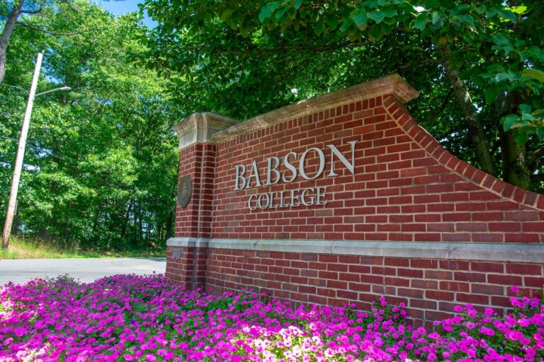 Judge orders deported Babson student to be returned to U.S.
